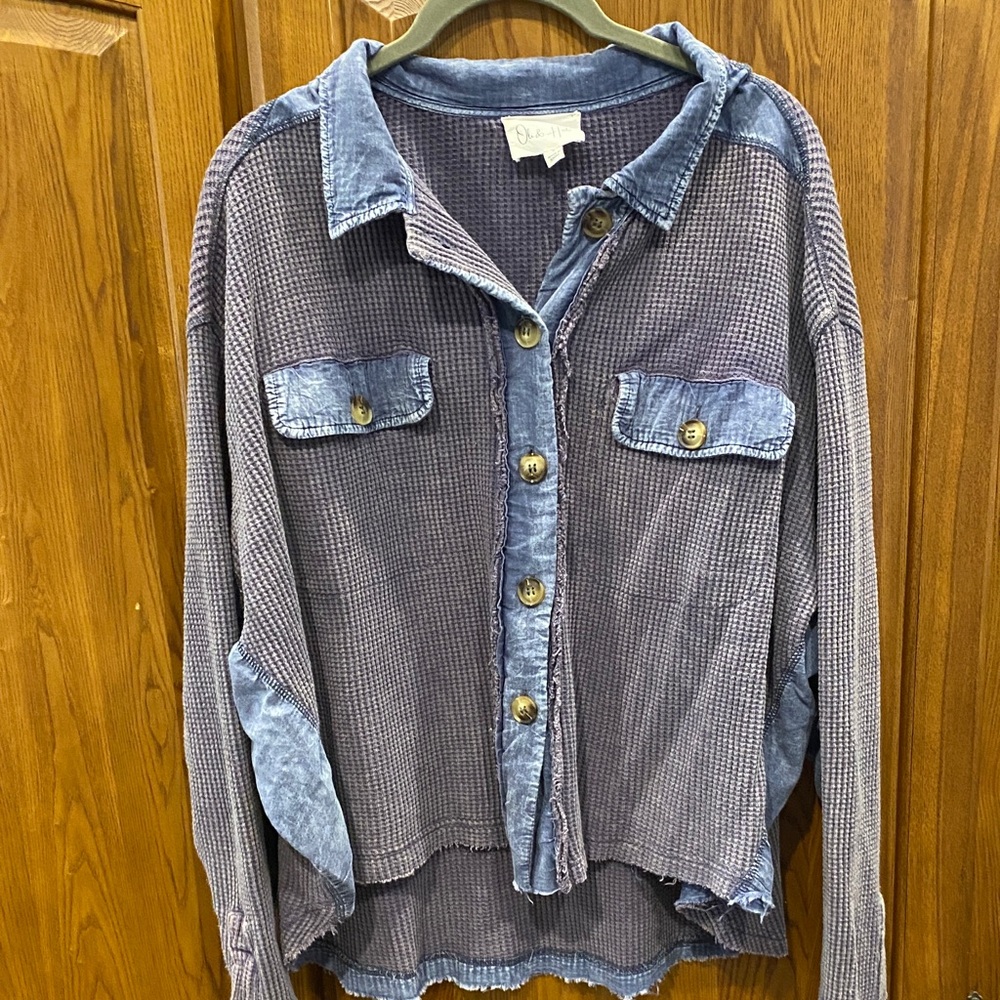 Oli & Hali Blue Textured Knit Shacket size small - Picture 2 of 7